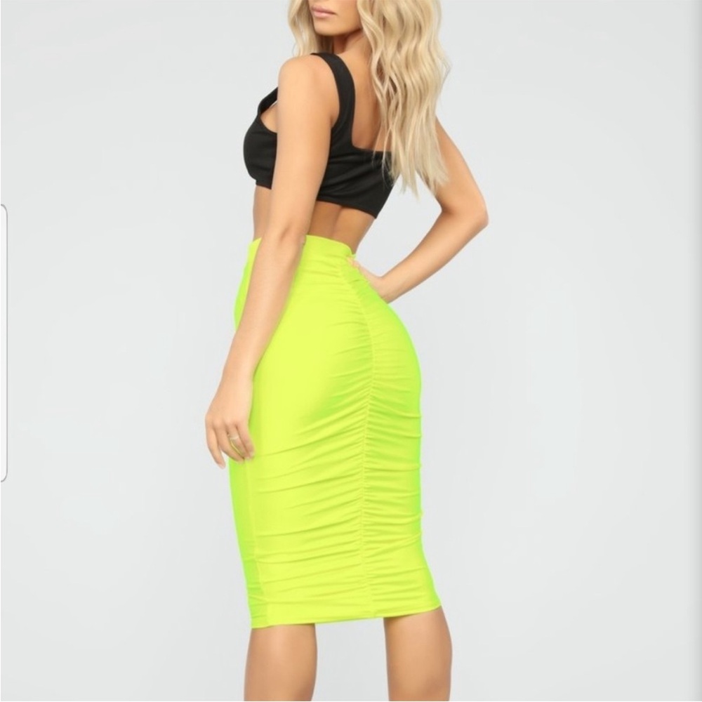 Fashion Nova Yellow Green Ruched Midi Pencil Skirt